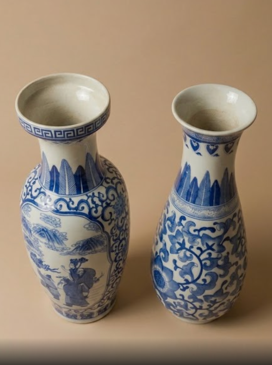 Paire de Vases Balustres Chinois
